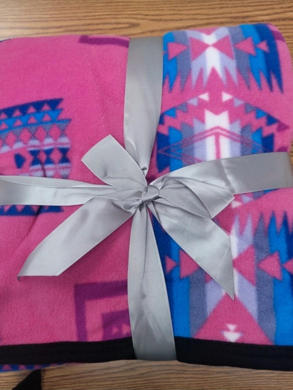 Plush Pink & Blue Aztec Fleece Throw Blanket 60x80